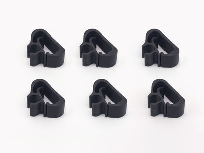 6 Clip Fissaggio Tubo Lavavetri per Braccio Tergicristallo | Compatibili Peugeot 3008/5008 e Citroën | Plastica ASA con Fibra di Carbonio | Resistenti agli Agenti Atmosferici - LavaLayer